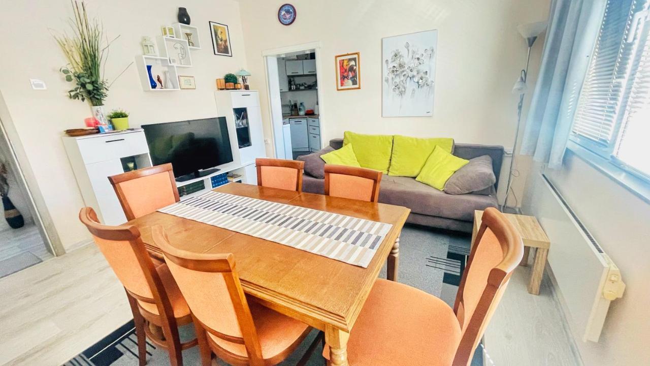Venum Apartment Варна Екстериор снимка
